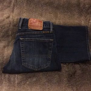 Lucky Brand “Vintage Straight” Men’s Denim